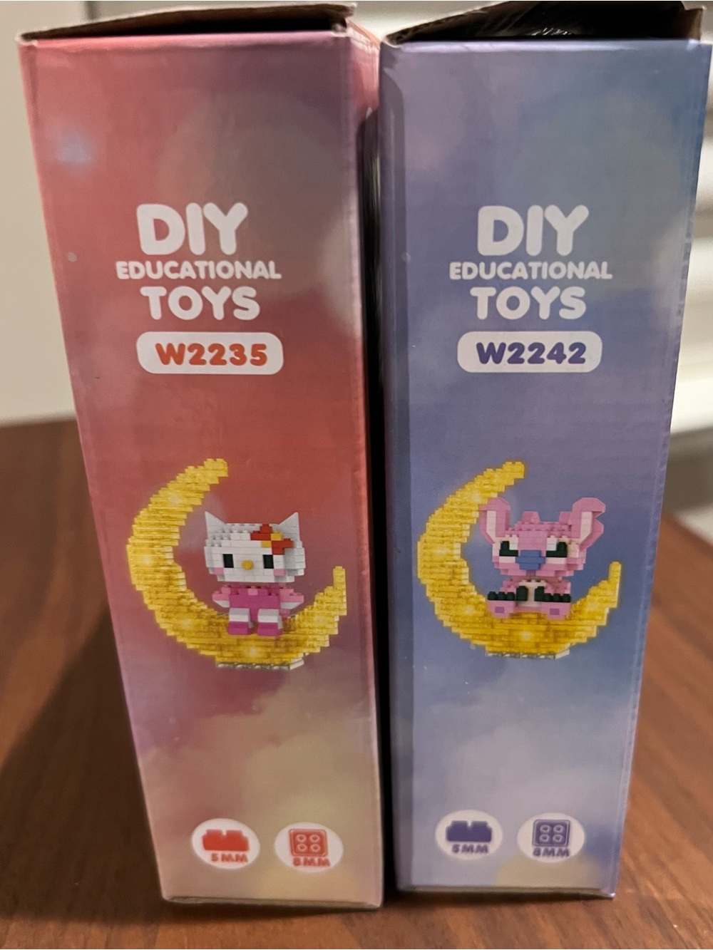 Brick’s - New in Box - Character’s on Yellow Moon That lights up - W2235, W2242